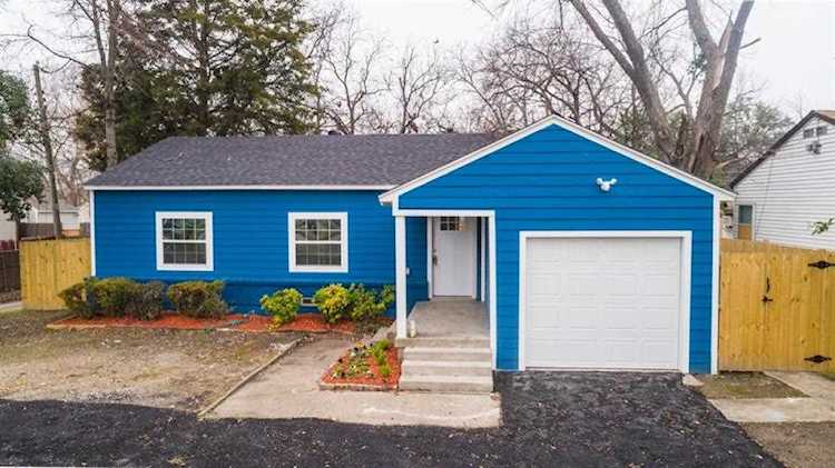 11713 Gaston Parkway Dallas, TX 75218