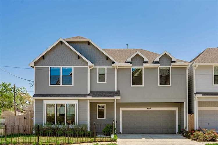 2120 Roy St Houston, TX 77007