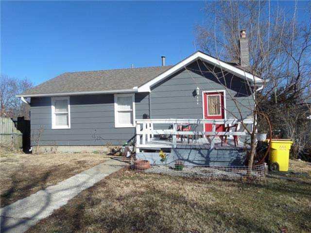 404 S 24th St Lexington, MO 64067