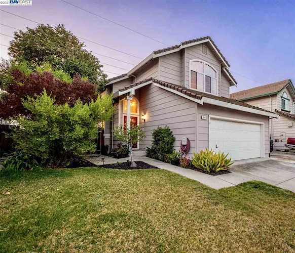 954 Bellflower Street Livermore, CA 94551