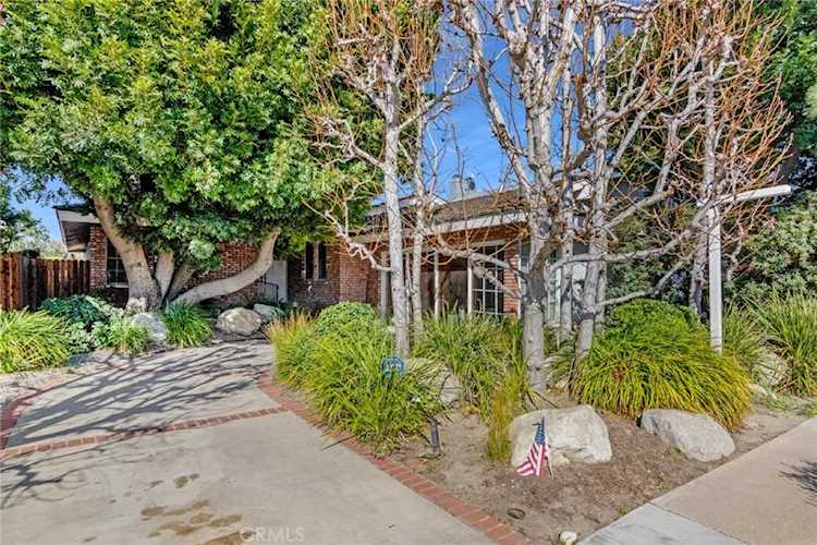 7881 E Roper Street Long Beach, CA 90808