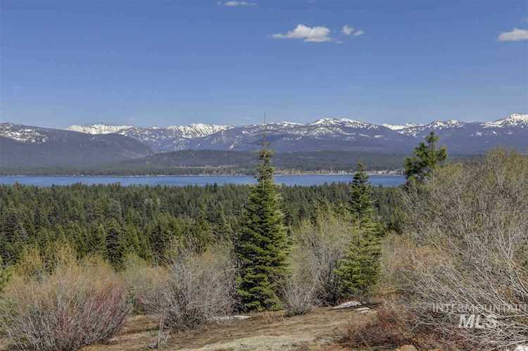 1697 Club Hill Blvd. Mccall, ID 83638