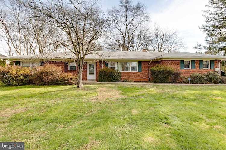 3139 Barbara Ln Fairfax, VA 22031 | MLS ® VAFX1174450 Photo 1