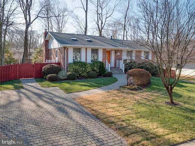 10215 Ranger Rd Fairfax, VA 22030 | MLS ® VAFC120884 Photo 1