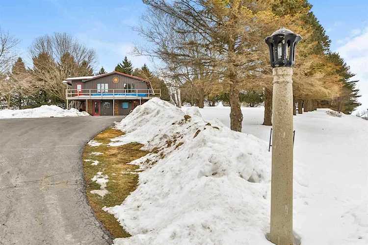 1518 N Little Rd Janesville, WI 53548