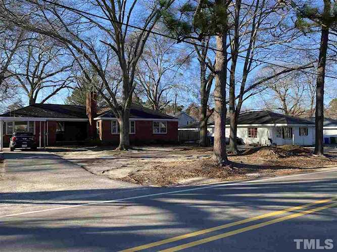 905 Stewart Street Fuquay Varina, NC 27526
