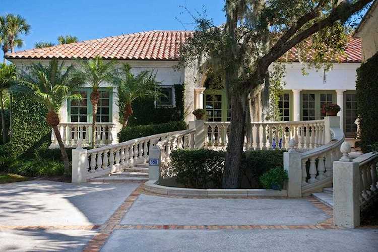 380 Shores Dr Indian River Shores, FL 32963