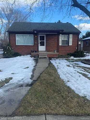 13992 Centralia Redford Twp, MI 48239 | MLS 2210012446 Photo 1