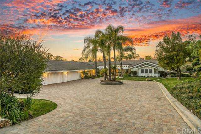 62 E Crest Road Rolling Hills, CA 90274