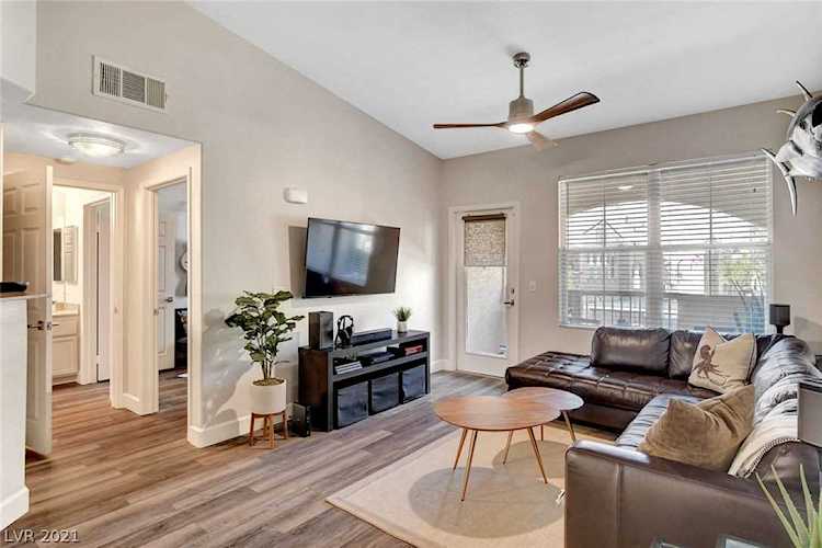 10550 W Alexander Rd #2033 Las Vegas, NV 89129
