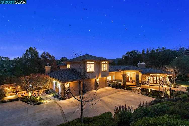550 Orindawoods Dr. Orinda, CA 94563