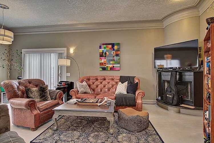 605 15 Ave SW #36 Calgary, AB T2R 0R4
