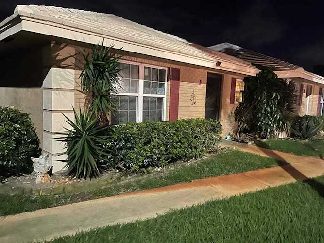 1470 SW 25th Way #F Boynton Beach, FL 33426