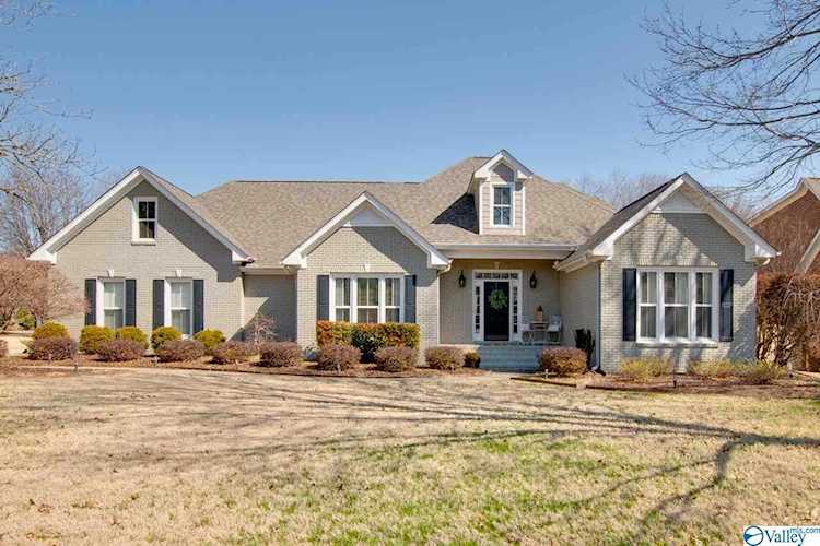 3103 Honors Row Owens Cross Roads, AL 35763 | MLS 1775436 Photo 1
