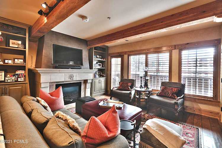 7815 Royal Street East Park City, UT 84060