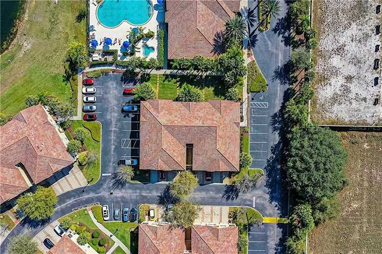 2719 Oakwater Dr #2719 Kissimmee, FL 34747