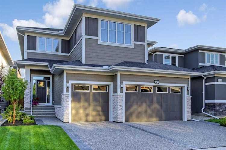 130 Aspen Vista Way SW Calgary, AB T3H 0Y8
