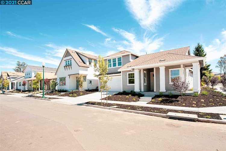 1082 Carol Lane Santa Rosa, CA 95404