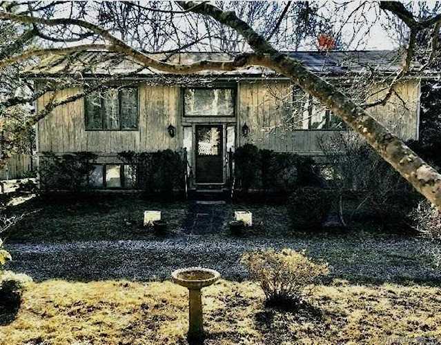 Address Withheld Hampton Bays, NY 11946