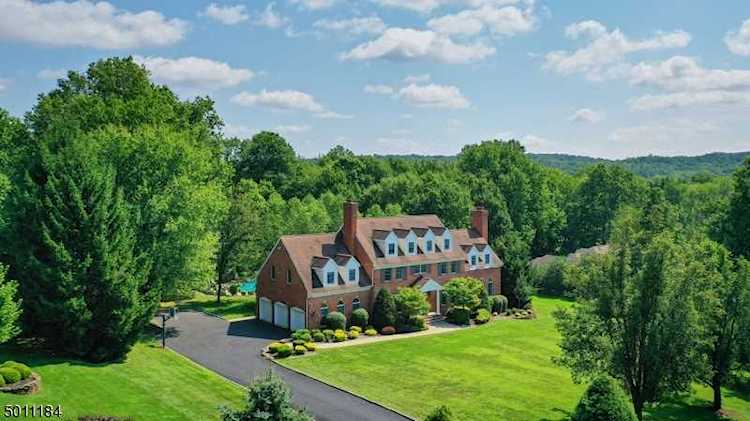 5 Wexford Court Warren Twp., NJ 07059