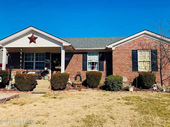 346 W Blue Lick Rd Shepherdsville, KY 40165