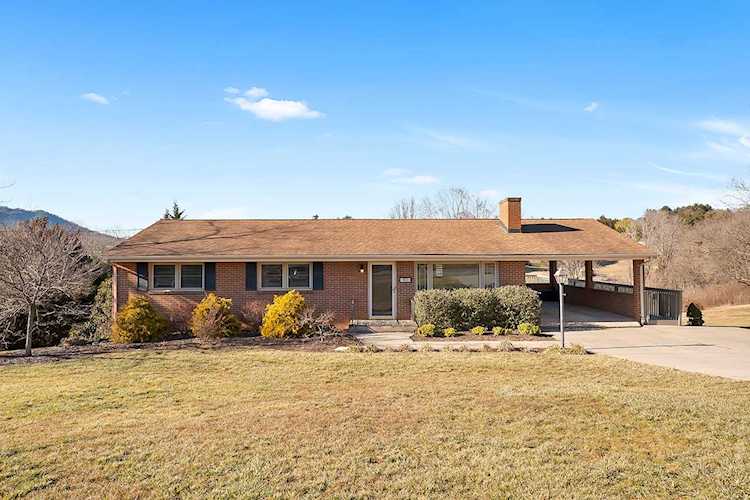 91 Wendover Daleville, VA 24083