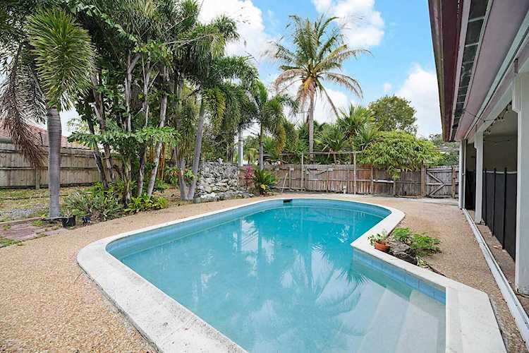 901 SW 12th Avenue Boca Raton, FL 33486