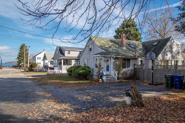 26 Willard St South Portland, ME 04106 | MLS 1483136 Photo 1