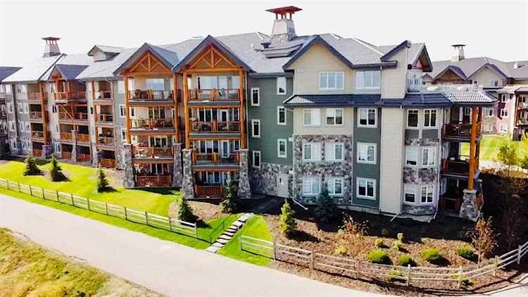 2330 Fish Creek Blvd SW #1114 Calgary, AB T2Y 0L1
