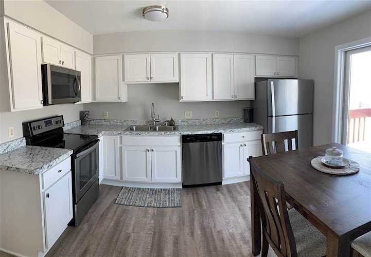 1607 Washington Ave #B Sauk City, WI 53583