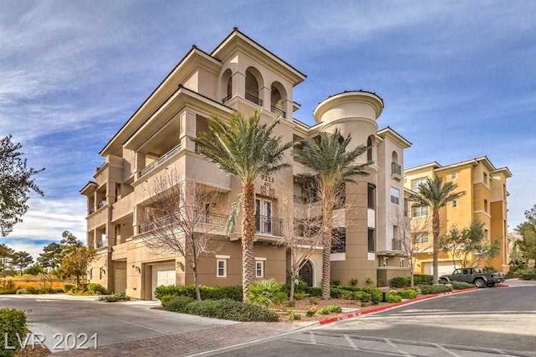 9213 Las Manaitas Ave #201 Las Vegas, NV 89144
