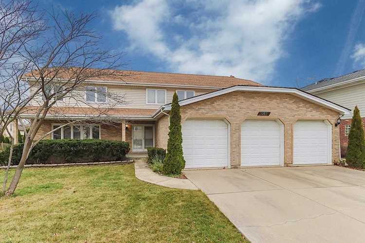 1260 N Westridge Place Addison, IL 60101