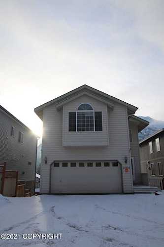 20826 Mountainside Drive Eagle River, AK 99577