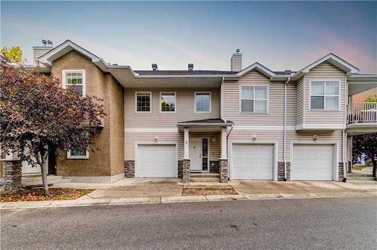 2318 17 St SE #8 Calgary, AB T2G 5R5