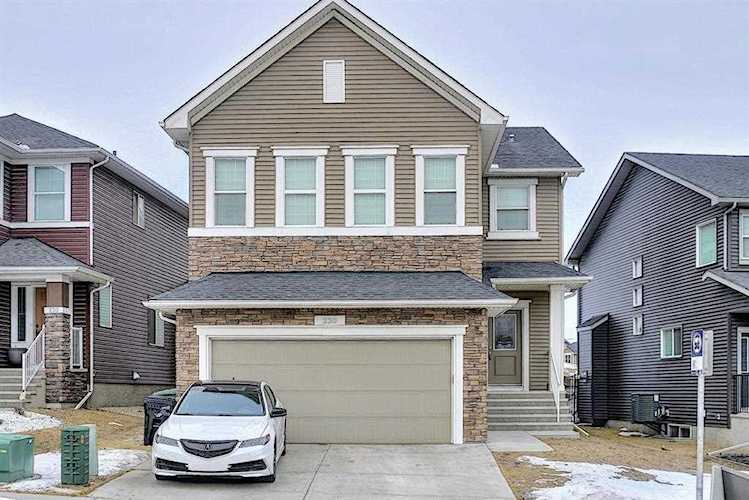 226 Nolan Hill Blvd NW Calgary, AB T3R 0P4