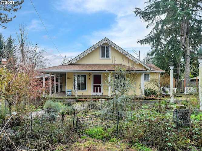 1246 NW Jackson St Hillsboro, OR 97124
