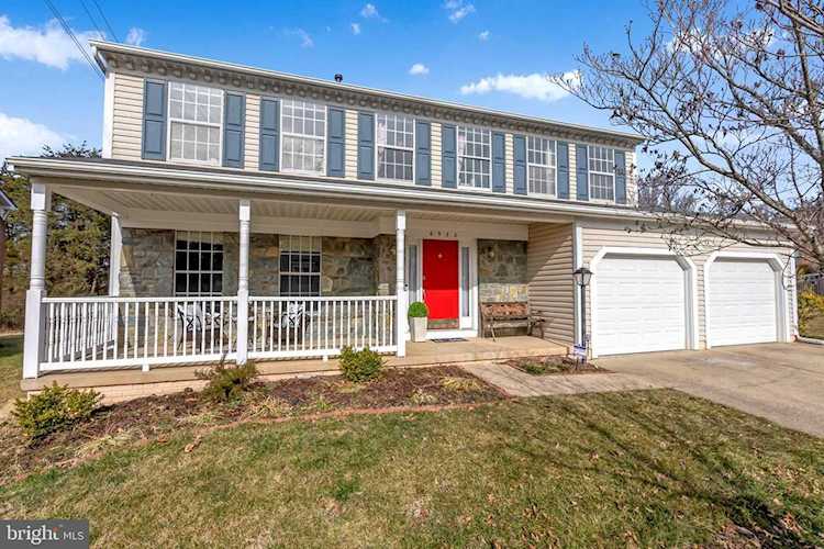 6932 Confederate Ridge Ln Centreville, VA 20121 | MLS ® VAFX1179714 Photo 1