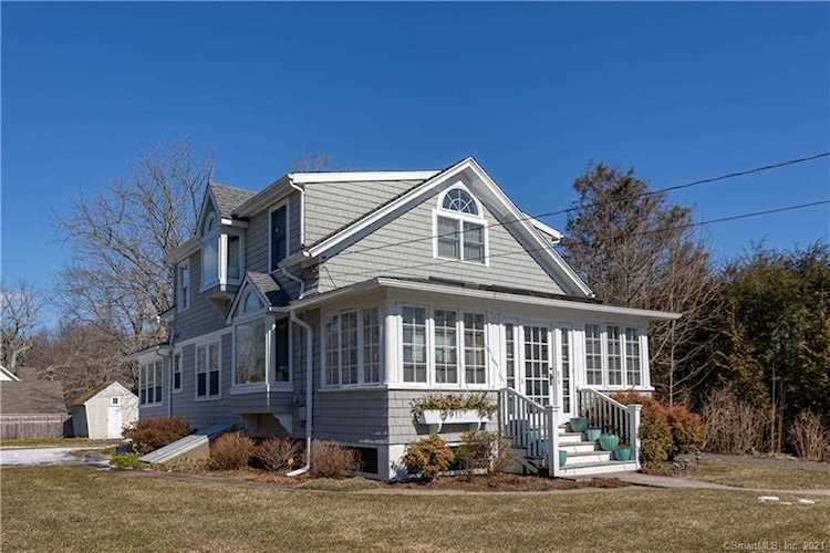 61 Liberty Street Madison, CT 06443