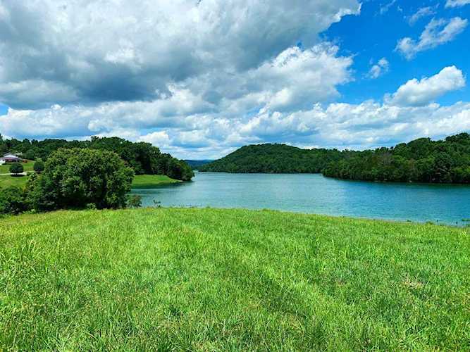 6940 Cedar Hill Rd Talbott, TN 37877