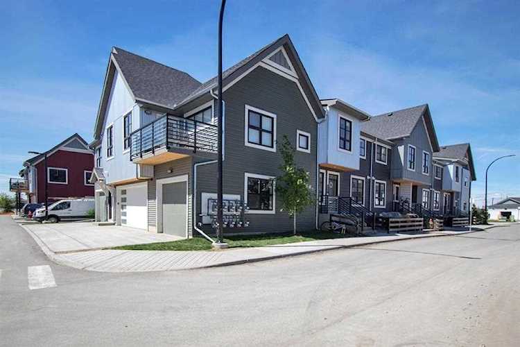 100 Walgrove Ct SE #4301 Calgary, AB T2X 0M7