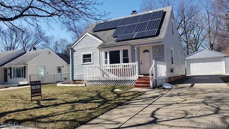 4709 Mankato Ave Royal Oak, MI 48073 | MLS 2210013533 Photo 1