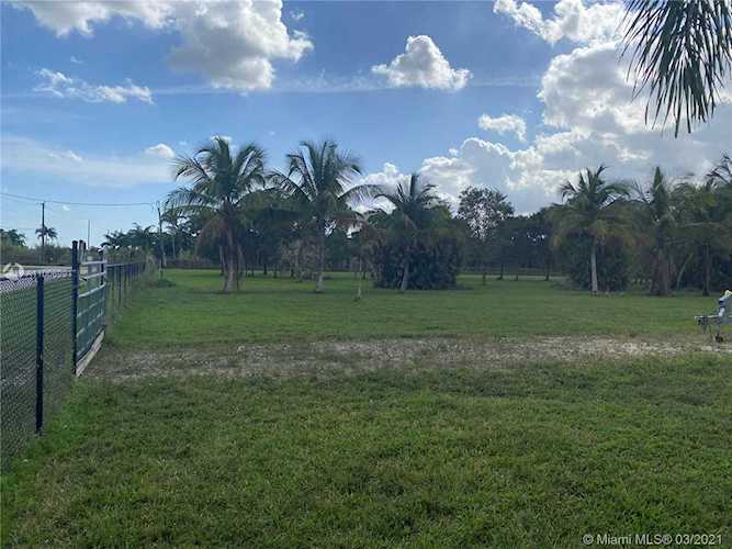 5385 SW 208th Ln Southwest Ranches, FL 33332