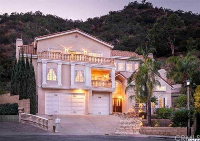 3339 Stephens Circle Glendale, CA 91208