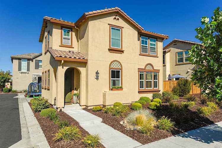 5449 Kaitlyn Place Rohnert Park, CA 94928