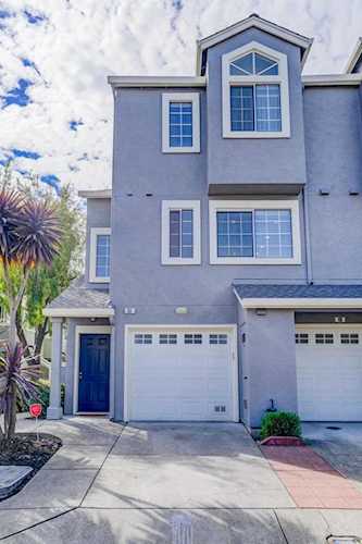 51 Trestle Drive Hayward, CA 94544