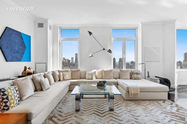 400 E 51st St #28B New York, NY 10022