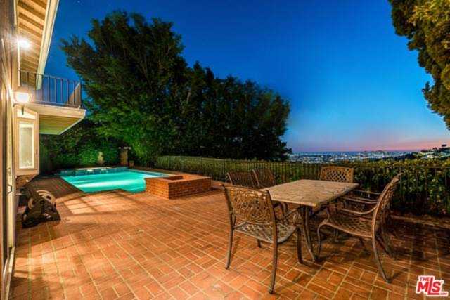 2039 Hercules Drive Los Angeles, CA 90046
