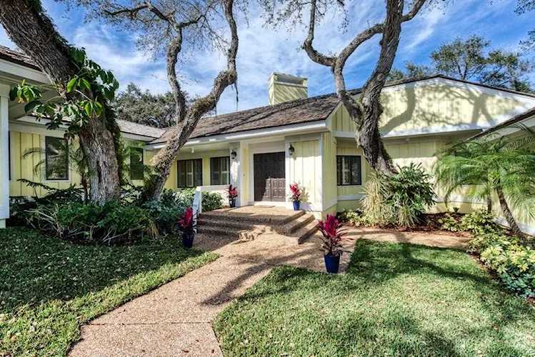 1762 Bay Oak Circle Vero Beach, FL 32963