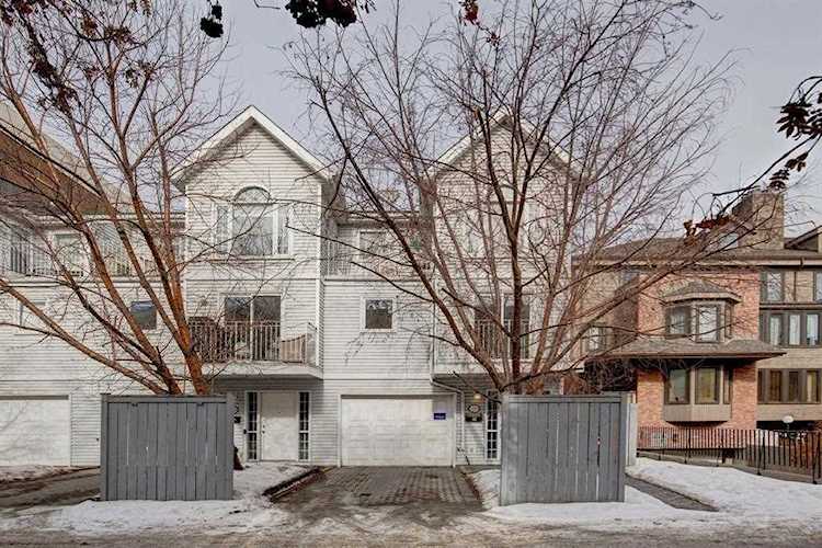1113 13 Ave SW #2 Calgary, AB T2R 0L7