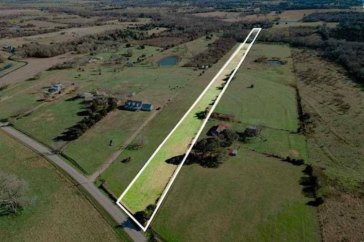 TBD Trackside Rd Chappell Hill, TX 77426